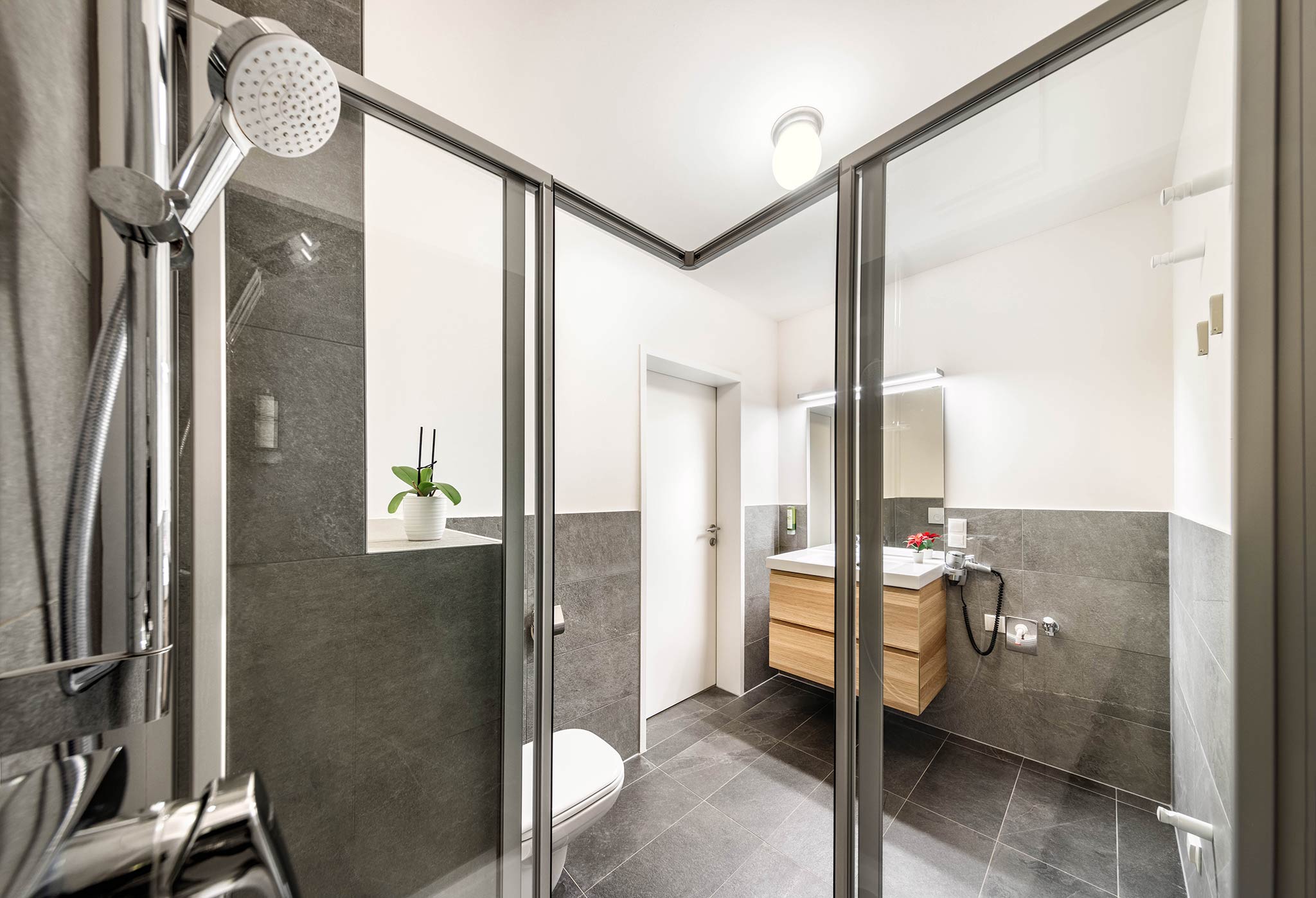 Deluxe 1-Bedroom Balcony