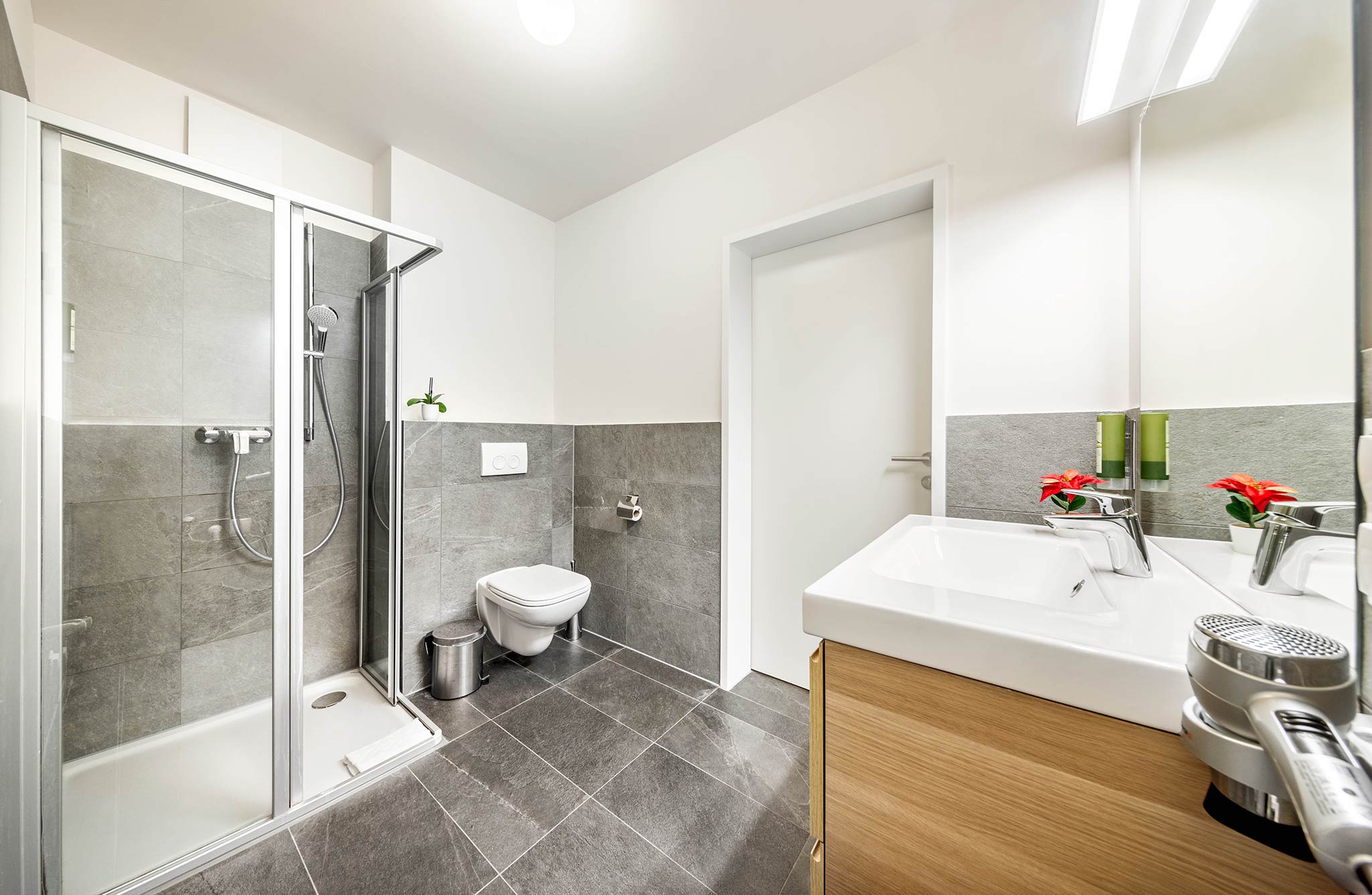 Deluxe 1-Bedroom Balcony